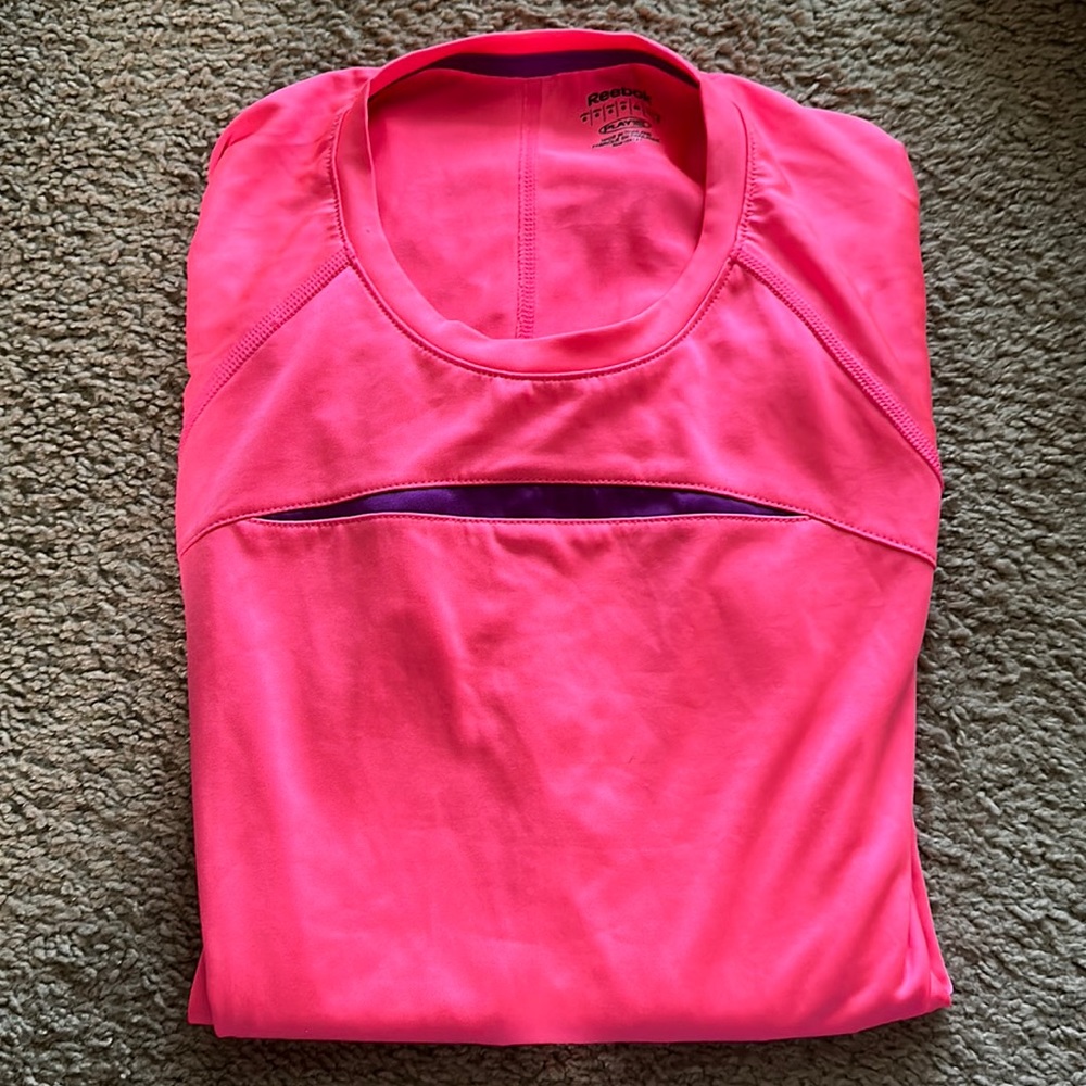 Reebok women’s long sleeve activewear top